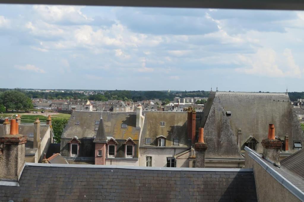 Loft De 53 M2 Centre Ville Blois,Tv 外观 照片